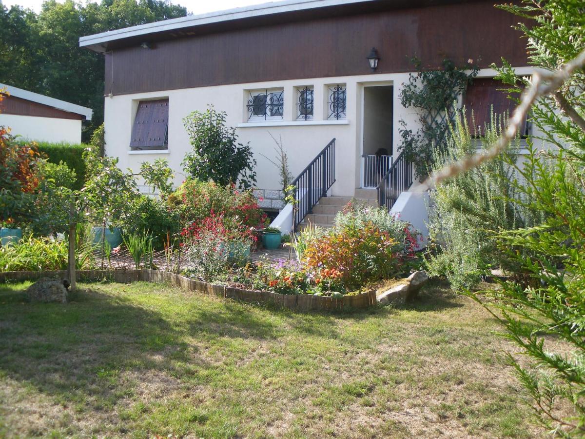Chambre D'Hotes - Douce Nui-The Vernouillet  Bagian luar foto